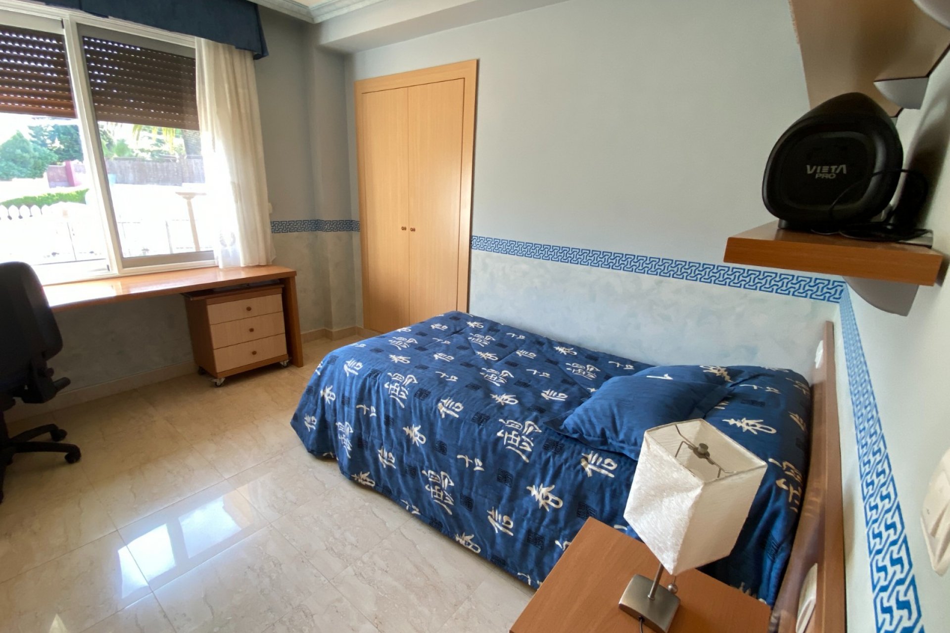 Resale - Villa - Petrer