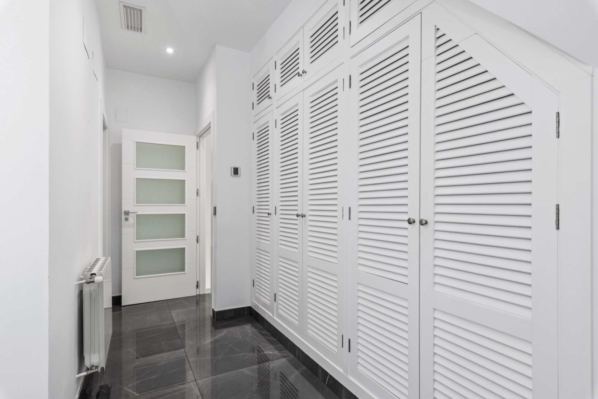 Resale - Villa - San Juan - Frank Espinós