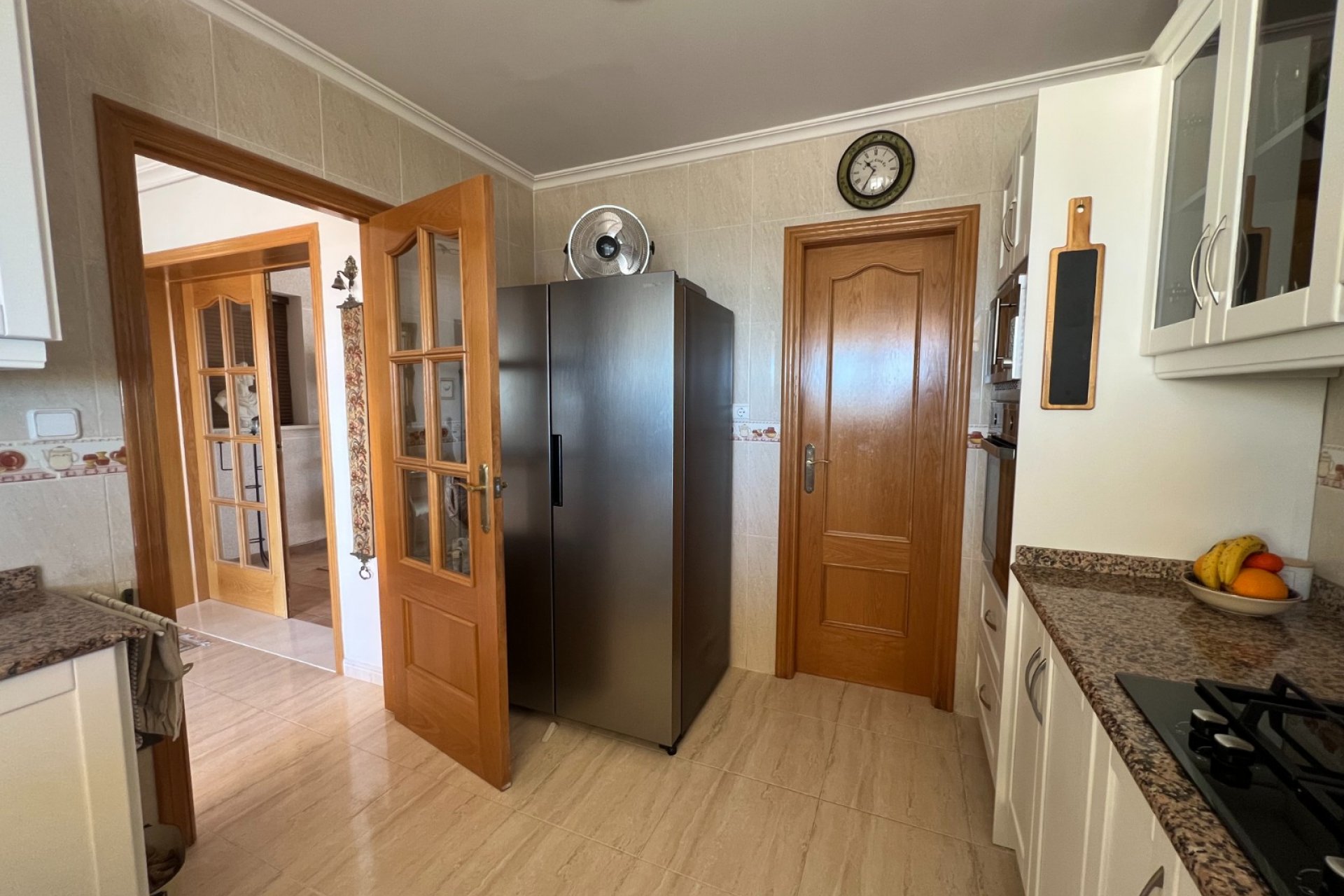 Resale - Villa - Sax