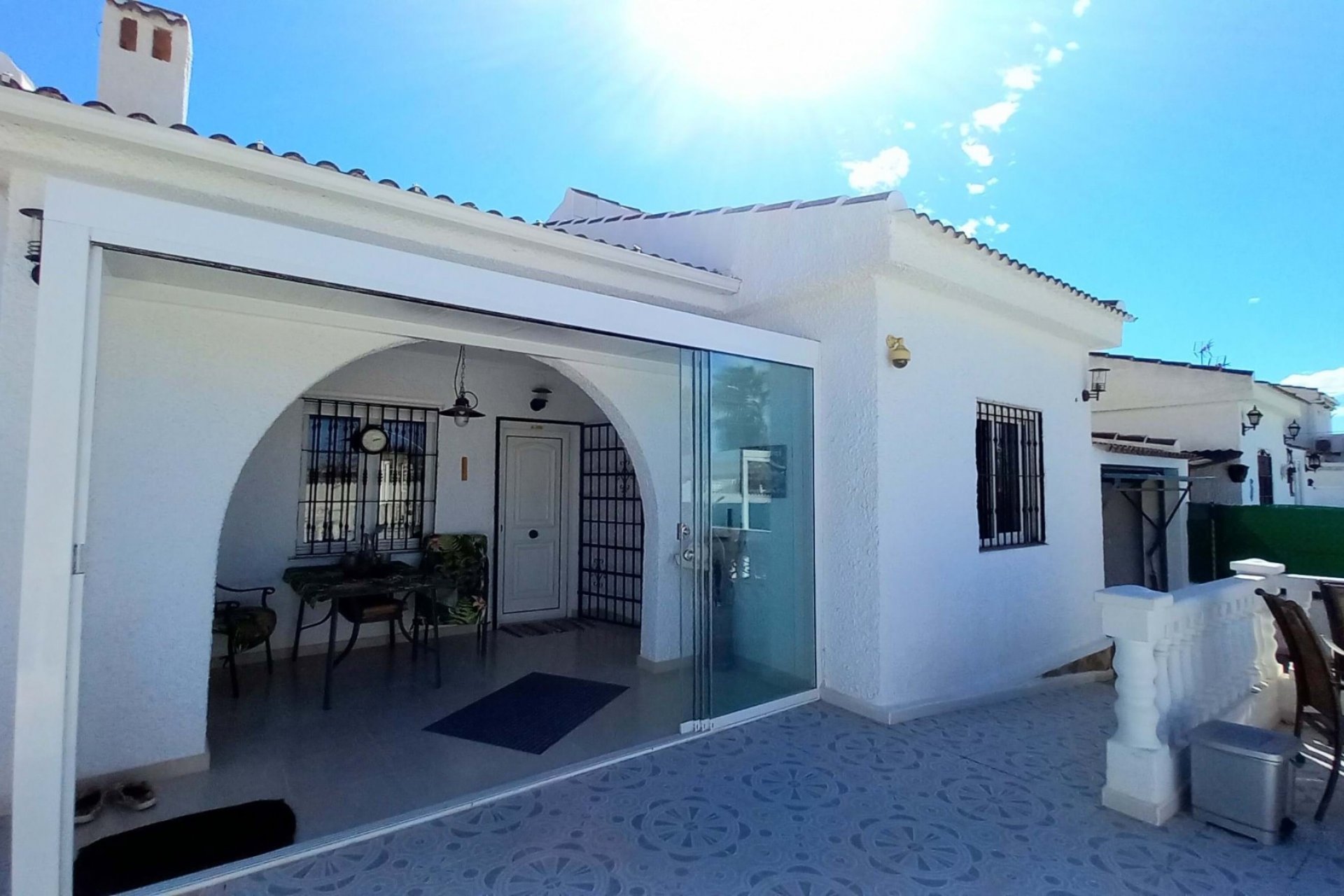 Resale - Villa - Torrevieja - La Siesta