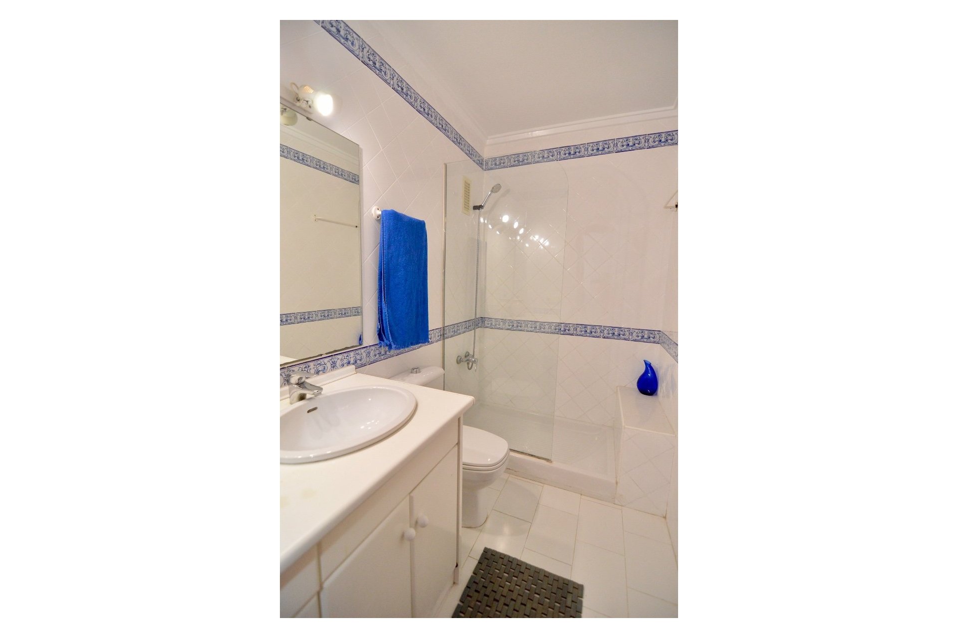 Resale - Villa - Torrevieja - Torreta