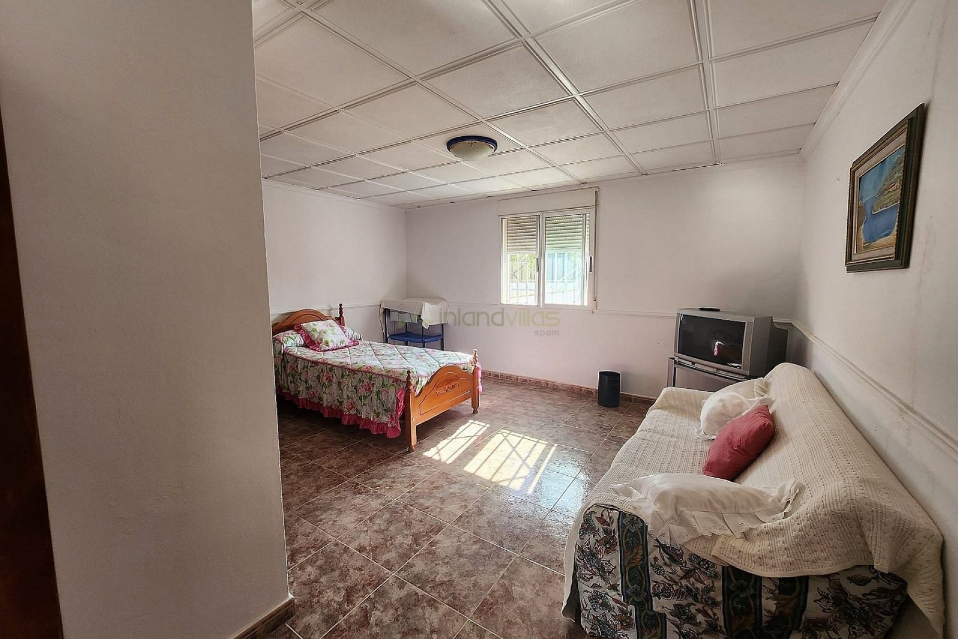 Resale - Villa - Villena