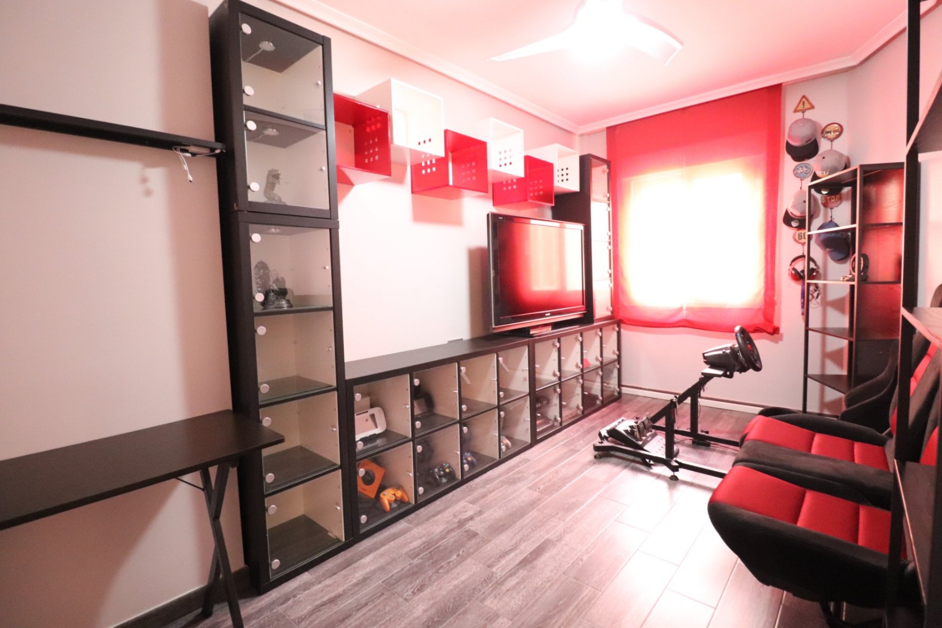 Reventa - Adosado - Redován - Redovan - Town