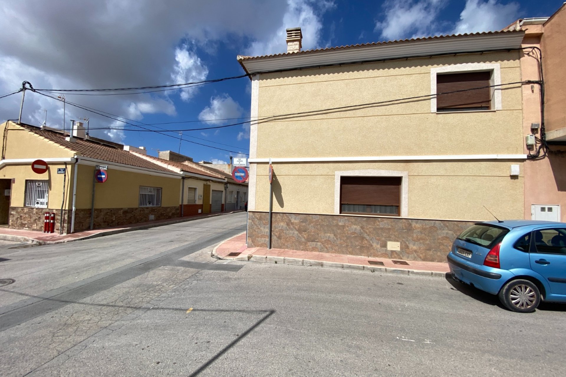 Reventa - Adosado - Sax