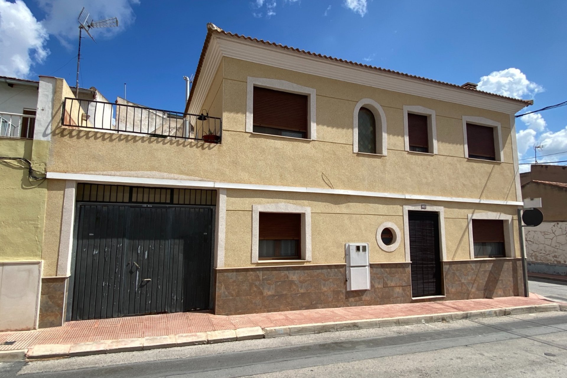 Reventa - Adosado - Sax