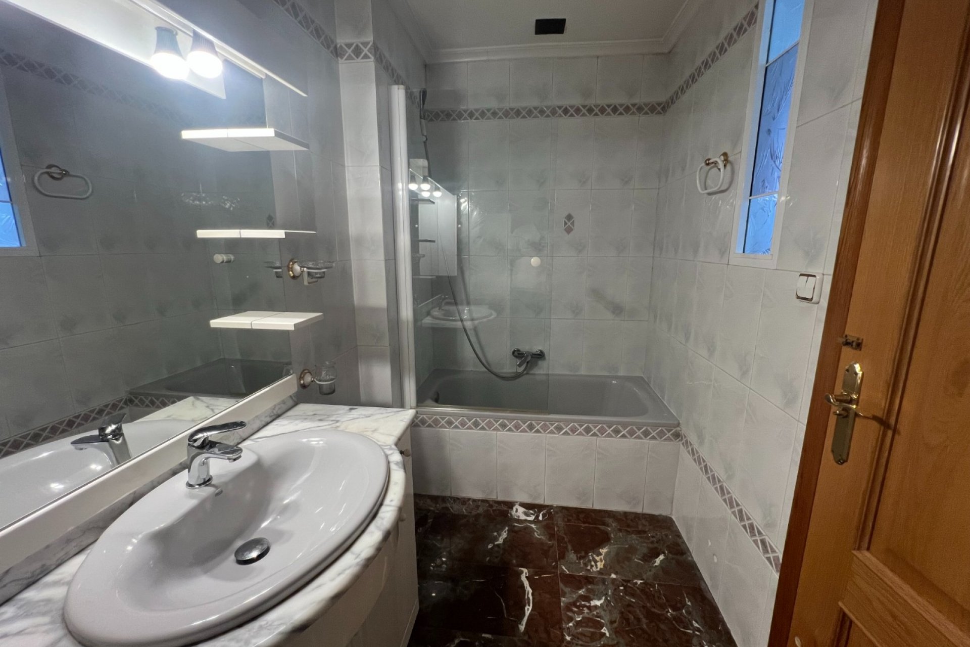 Reventa - Adosado - Sax