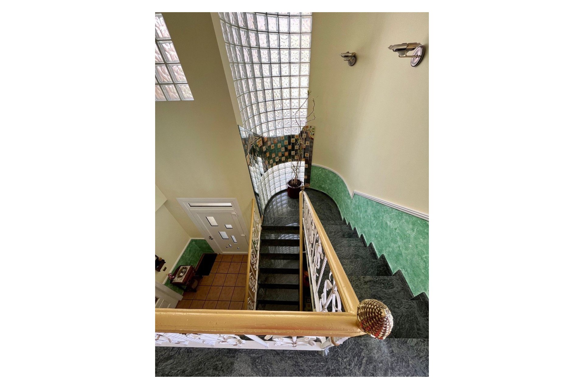 Reventa - Adosado - Sax