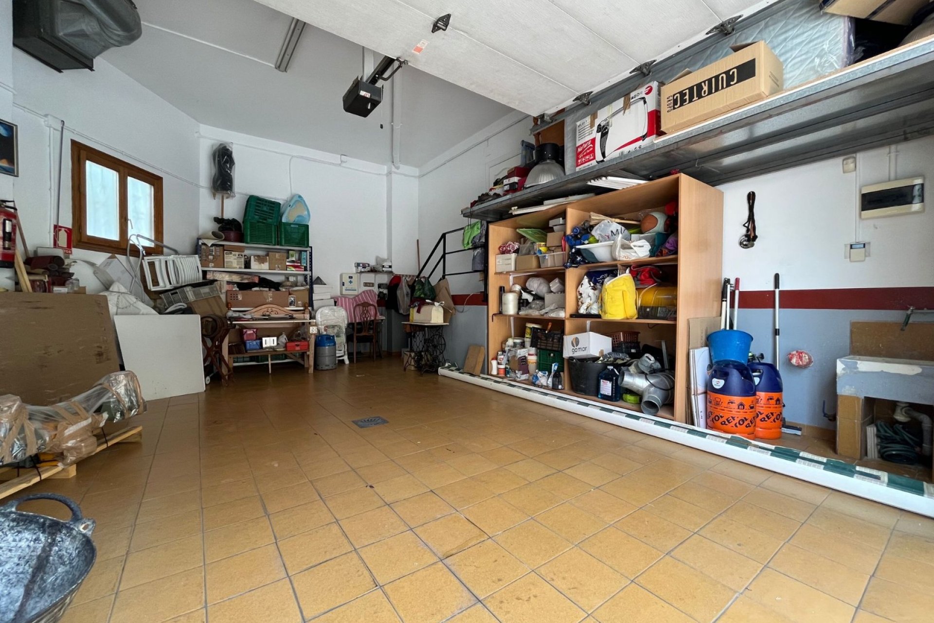 Reventa - Adosado - Sax