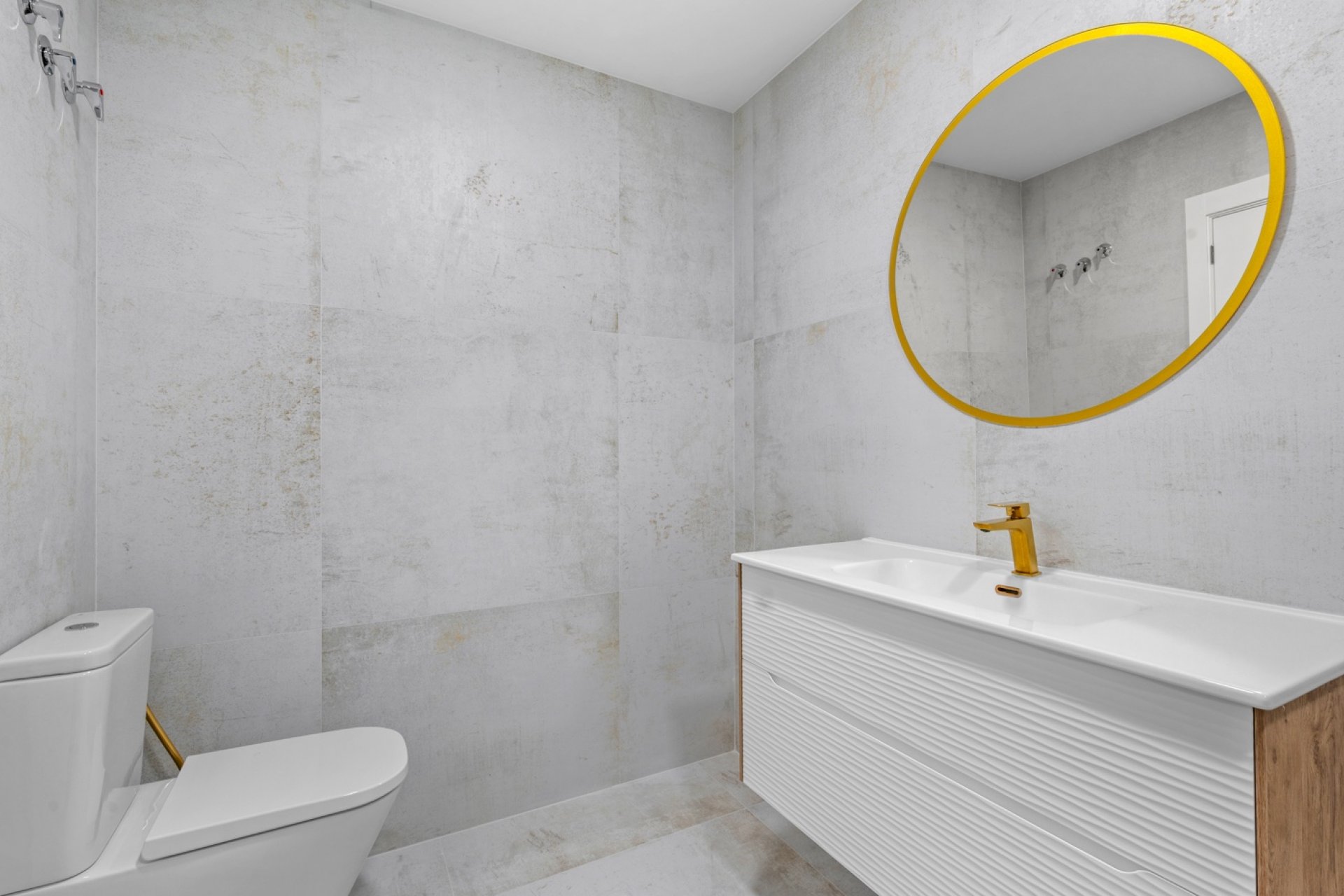 Reventa - Apartment - Torrevieja - El Acequión - Los Náufragos