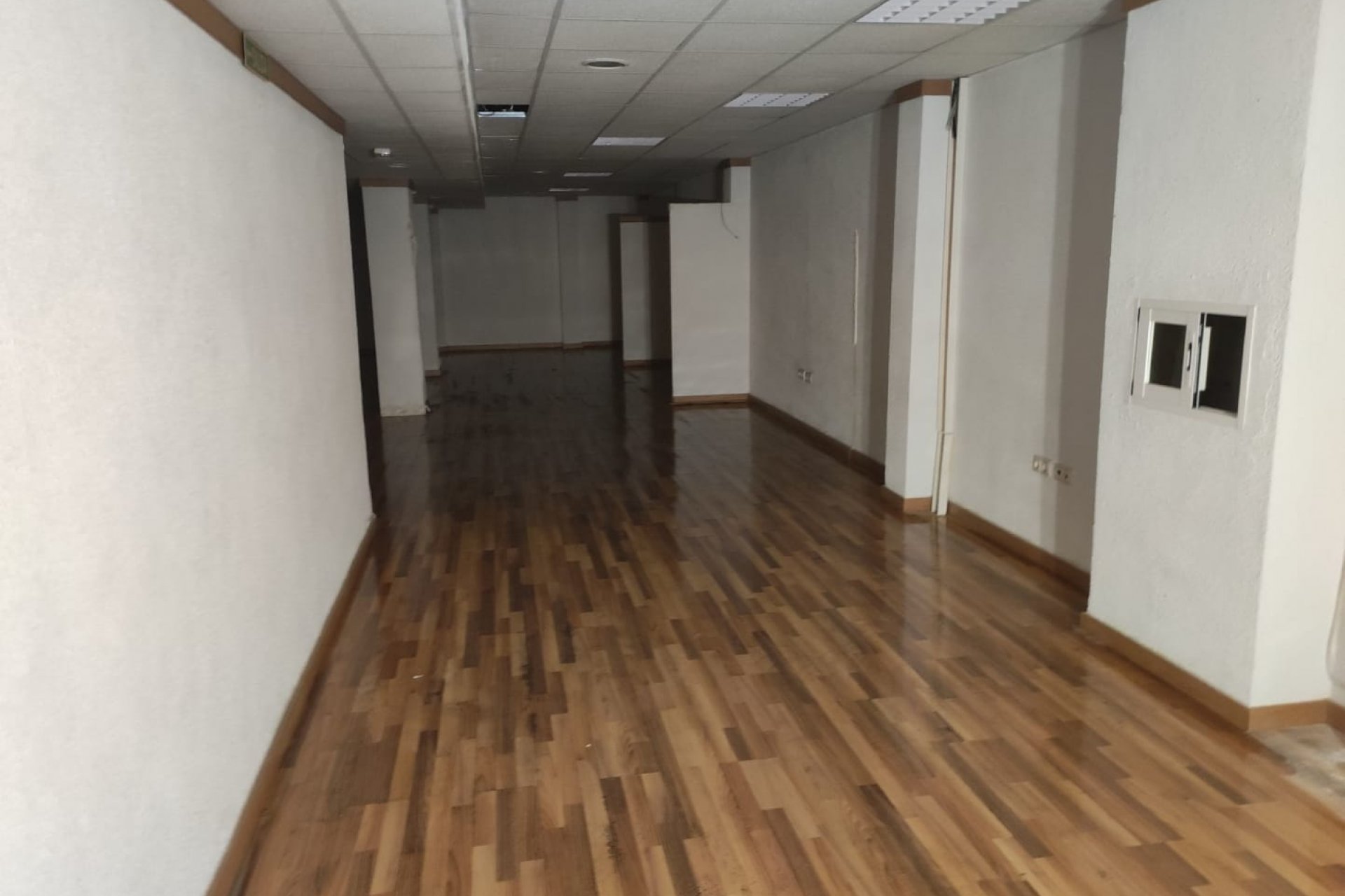 Reventa - Comercial - Alicante - Mercado