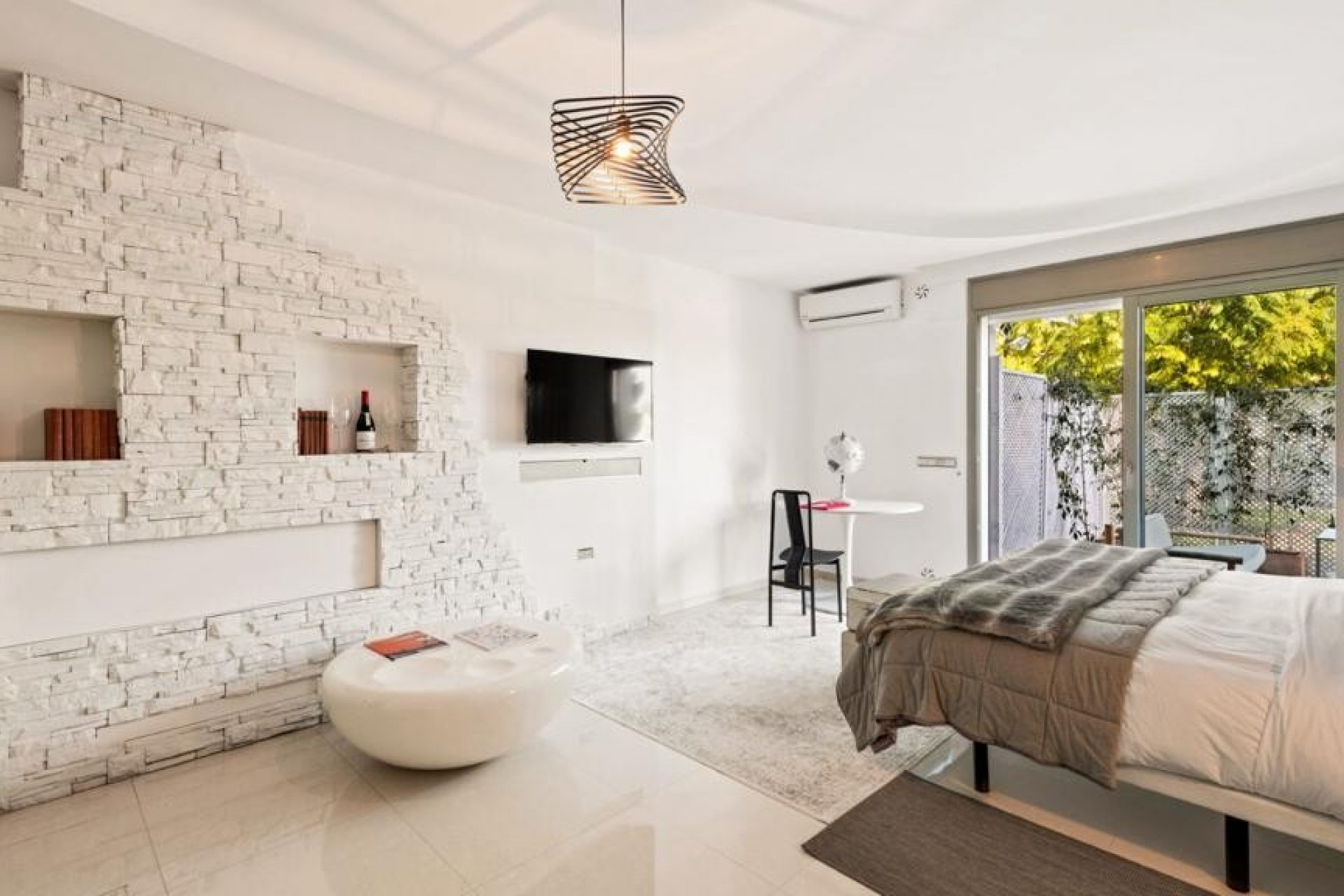 Reventa - Comercial - Marbella - Nueva Andalucía