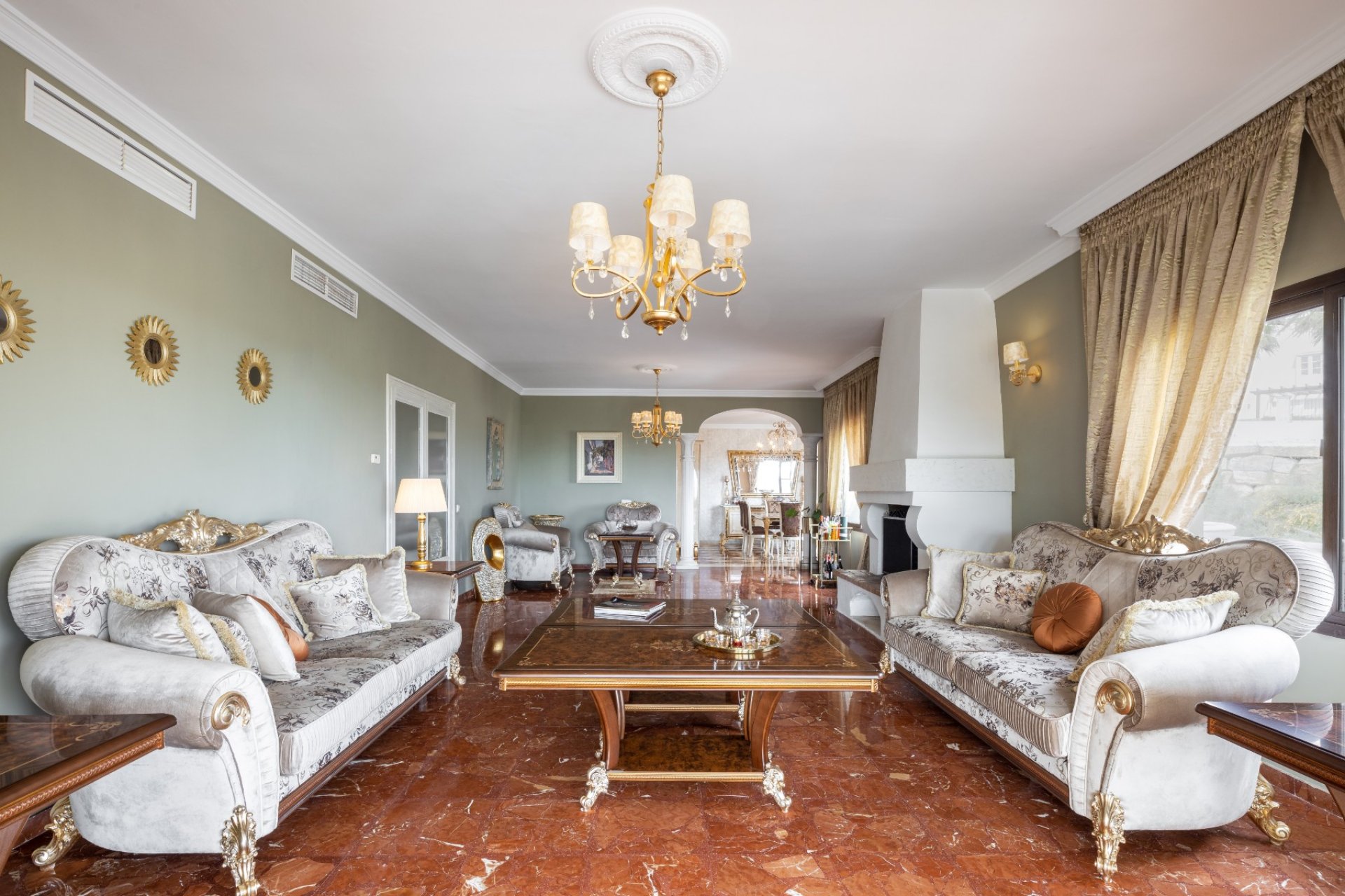 Reventa - Villa - Estepona - El Paraíso