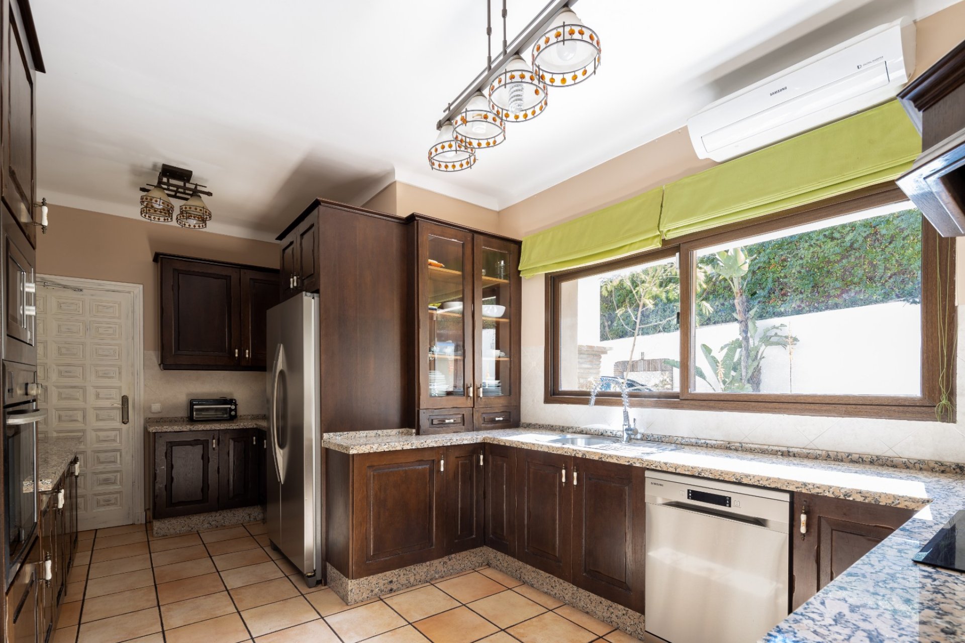 Reventa - Villa - Estepona - El Paraíso