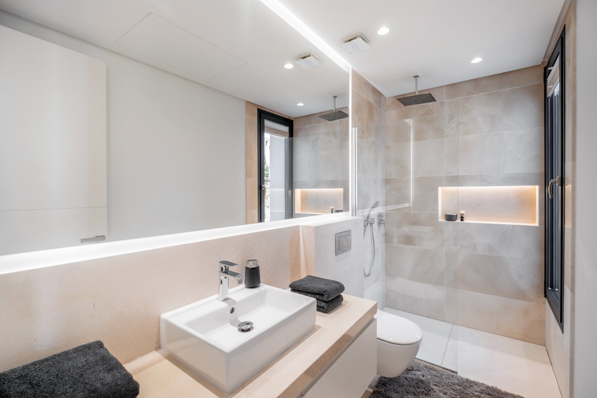 Reventa - Villa - Estepona - El Paraíso