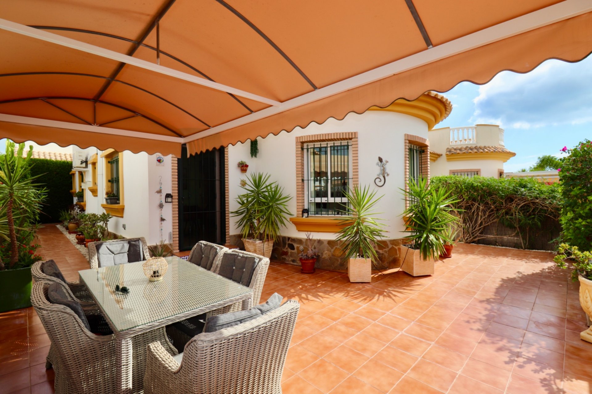 Reventa - Villa - Guardamar del Segura - El Raso