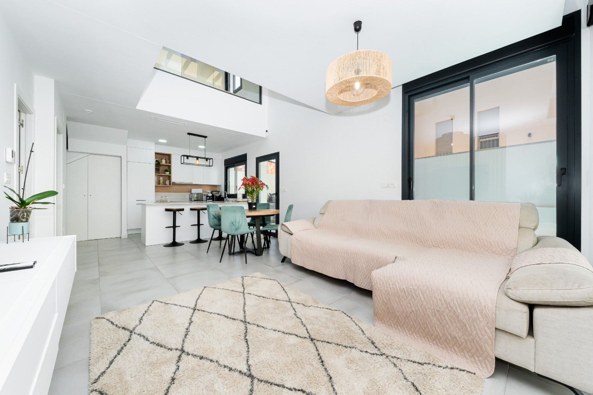 Reventa - Villa - Los Montesinos