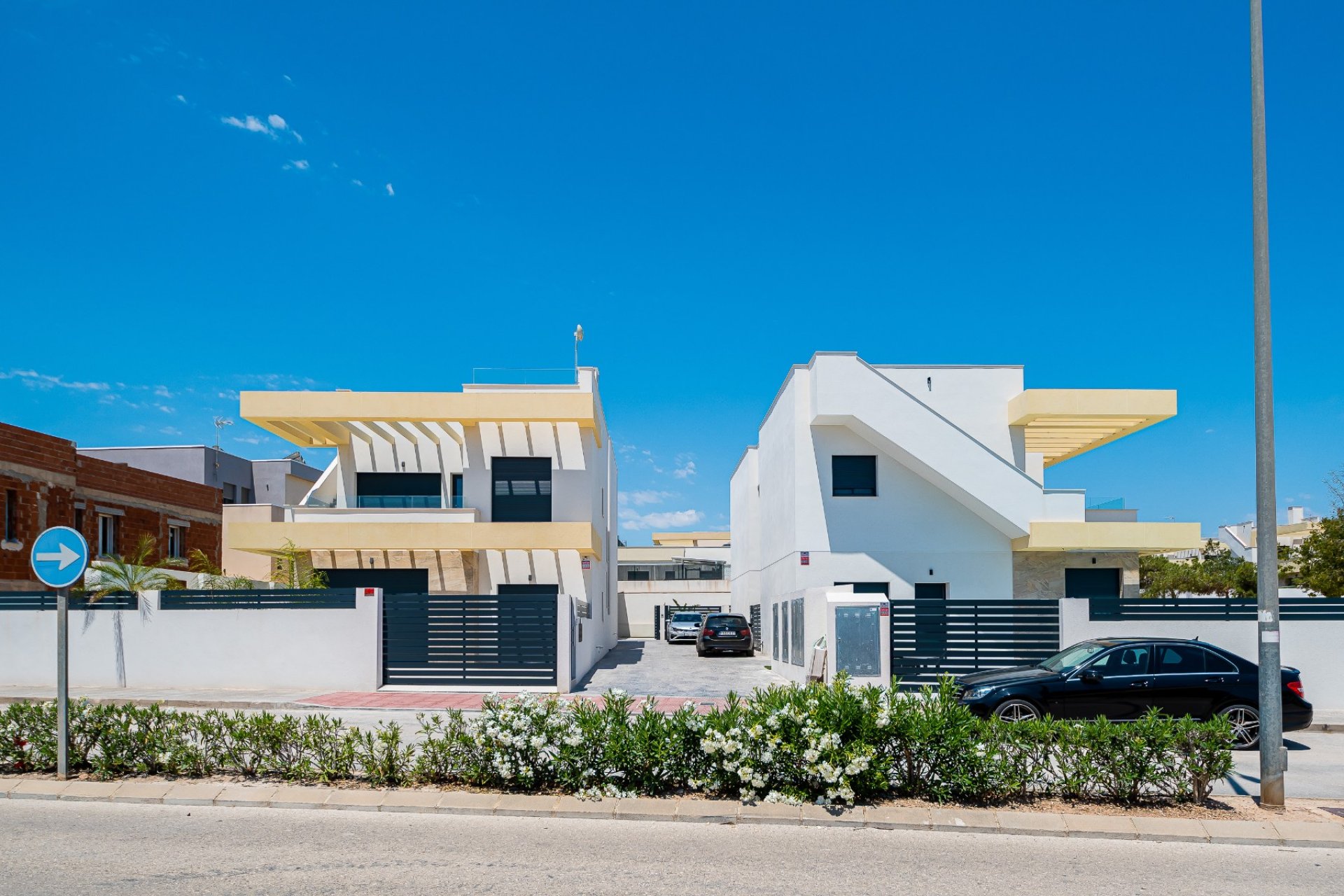 Reventa - Villa - Los Montesinos