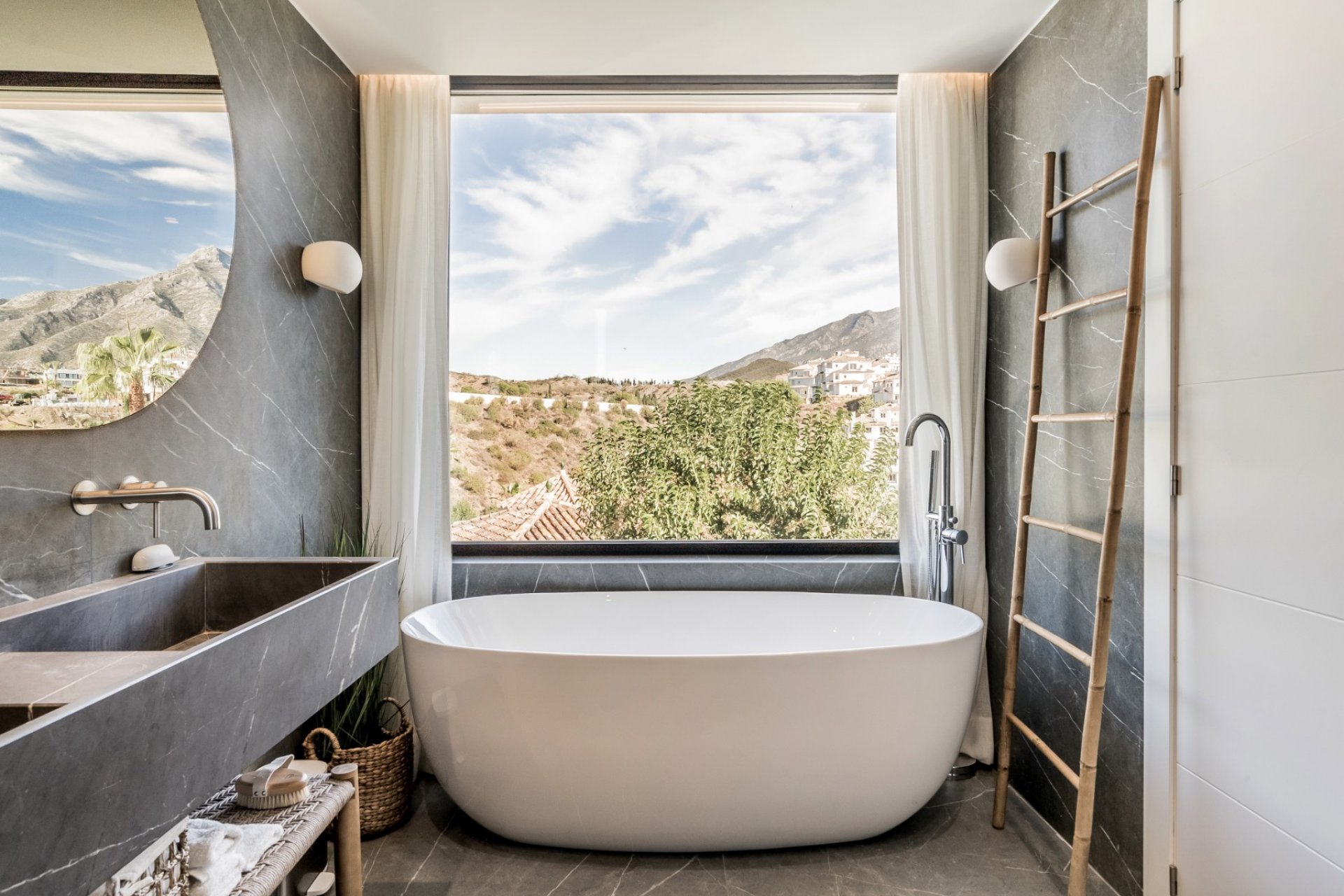 Reventa - Villa - Marbella - Los Naranjos de Marbella