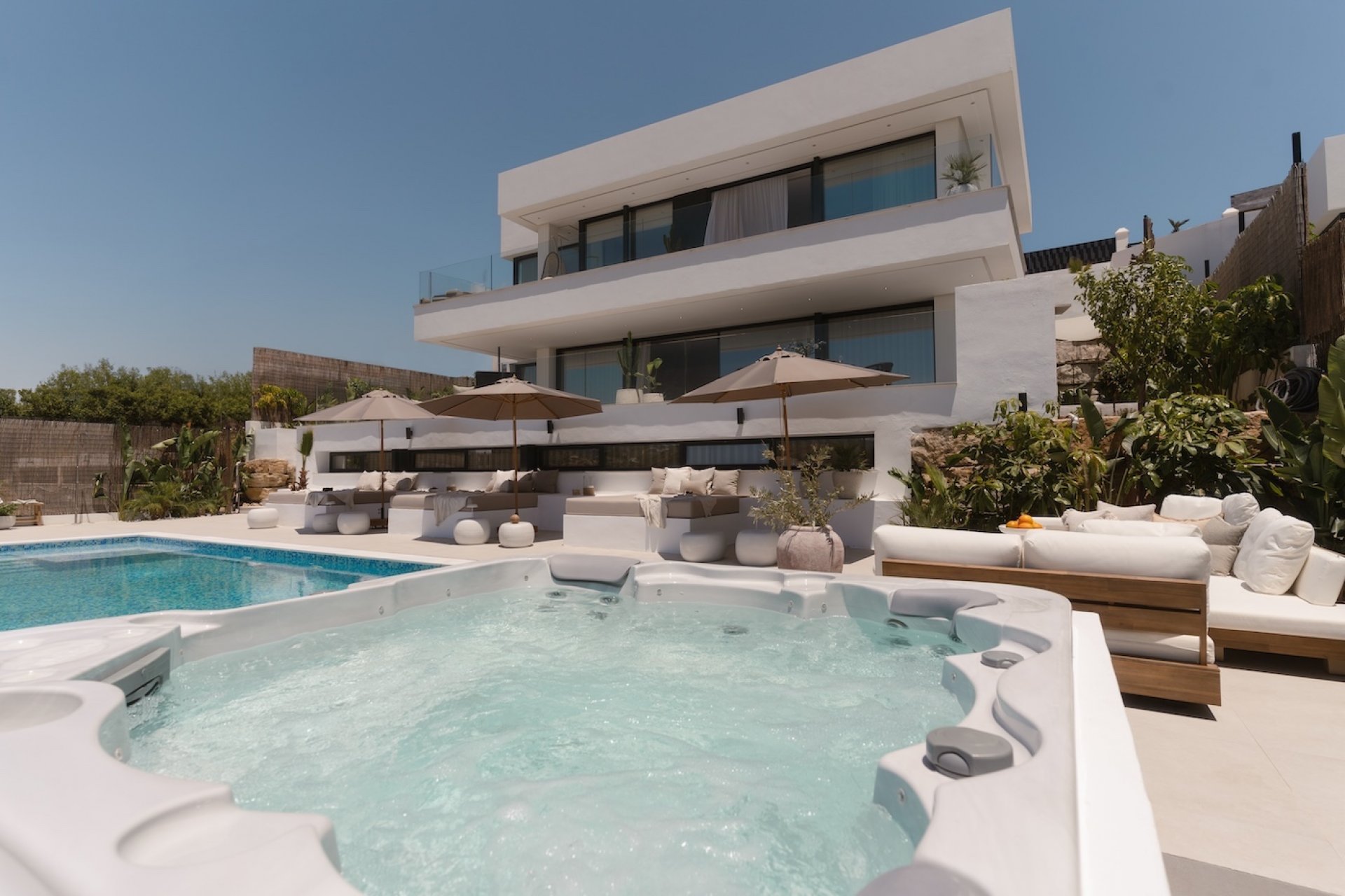 Reventa - Villa - Marbella - Nueva Andalucía