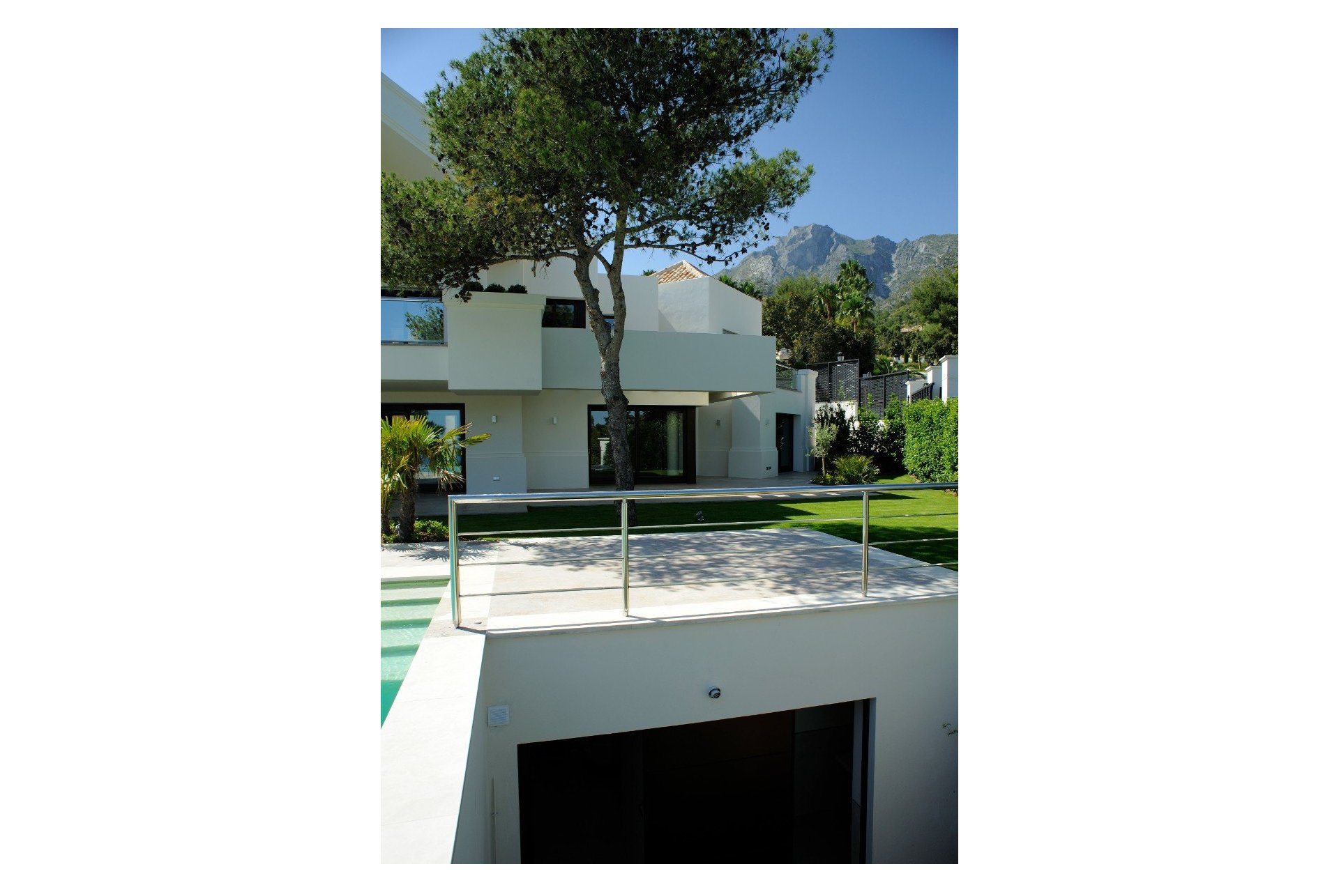 Reventa - Villa - Marbella - Sierra Blanca