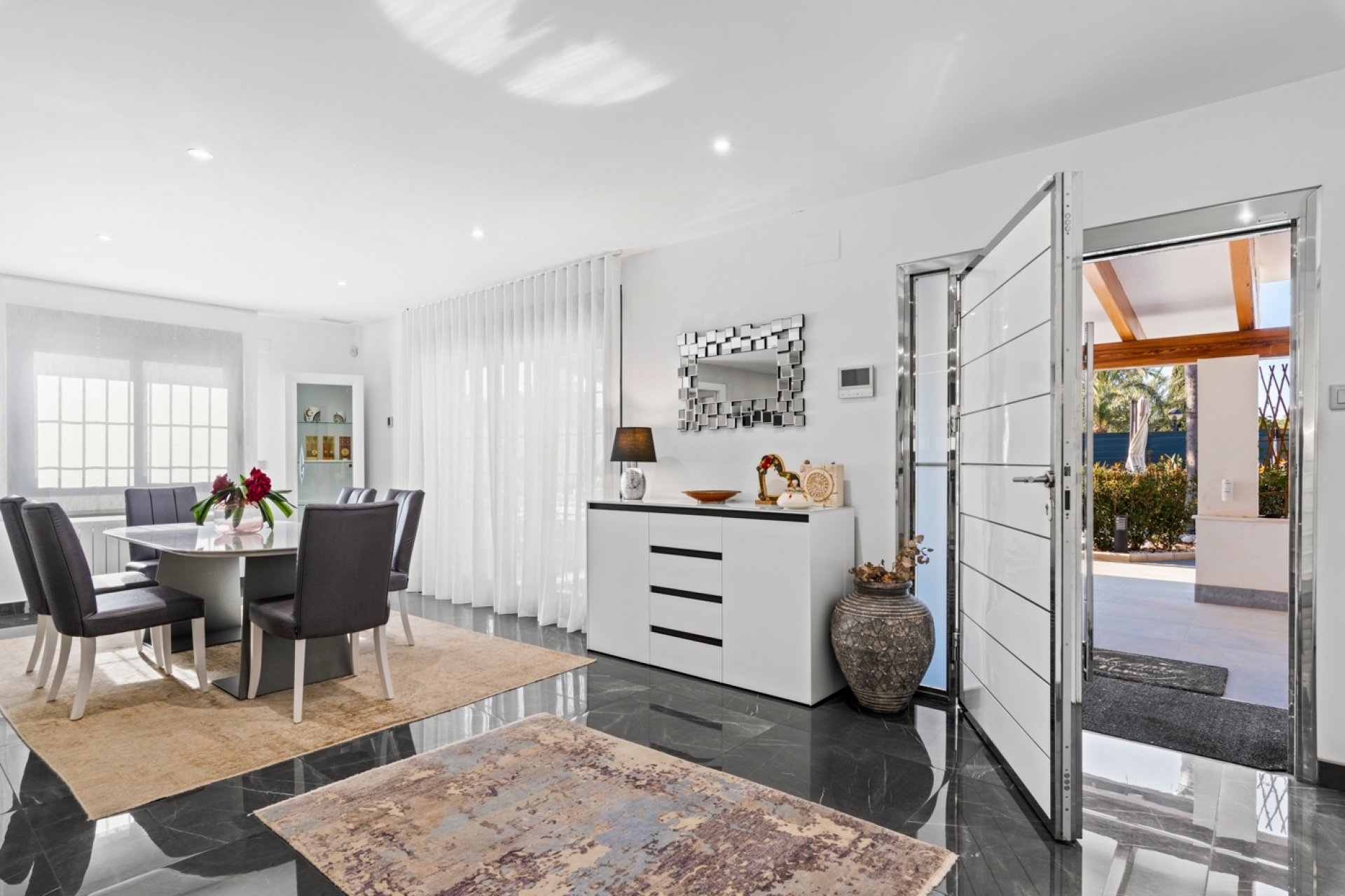 Reventa - Villa - San Juan - Frank Espinós