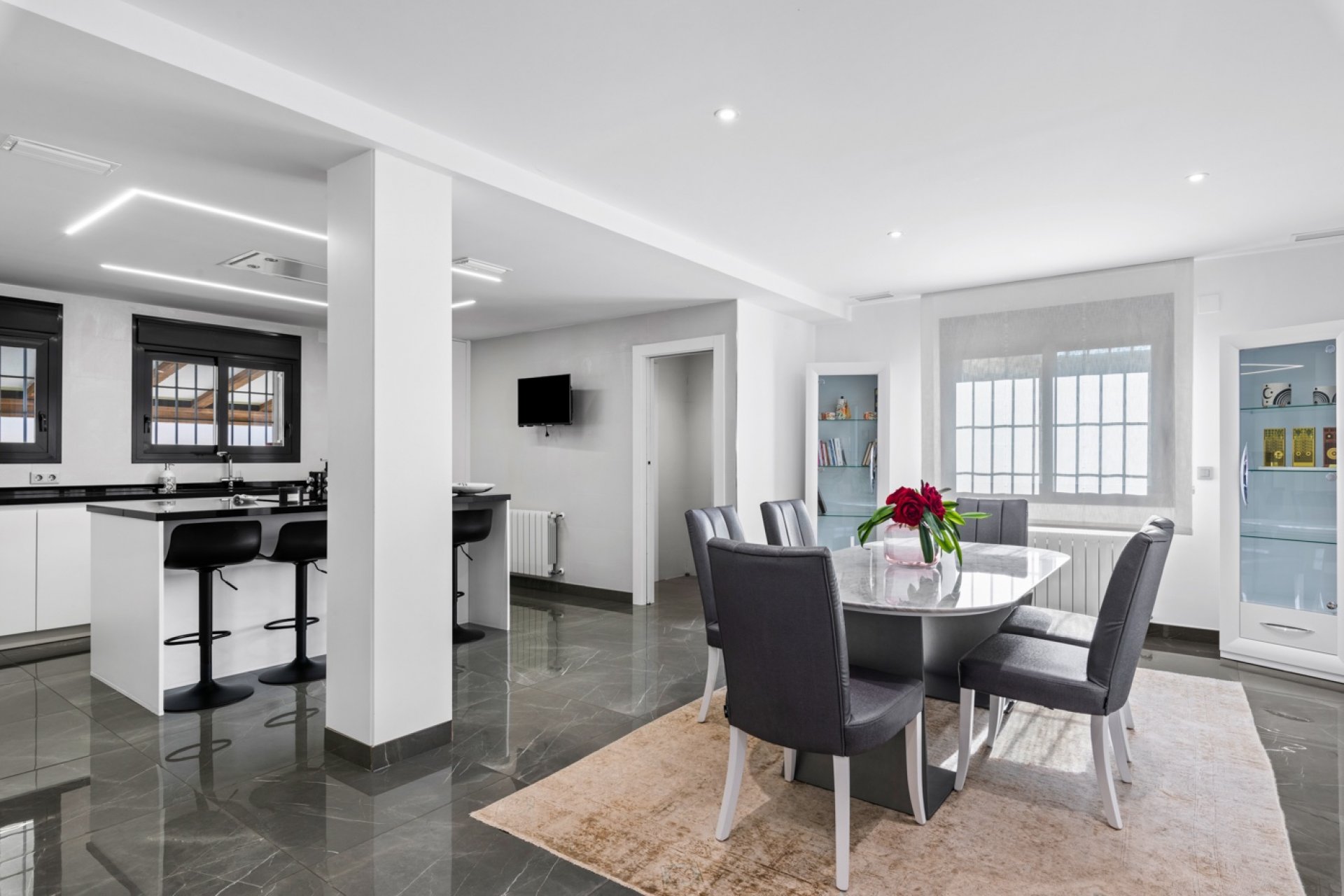 Reventa - Villa - San Juan - Frank Espinós