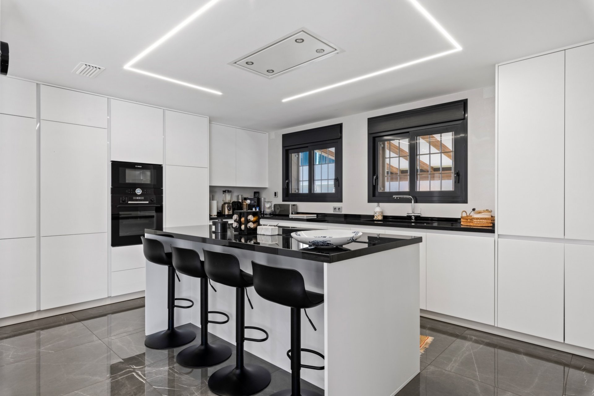 Reventa - Villa - San Juan - Frank Espinós