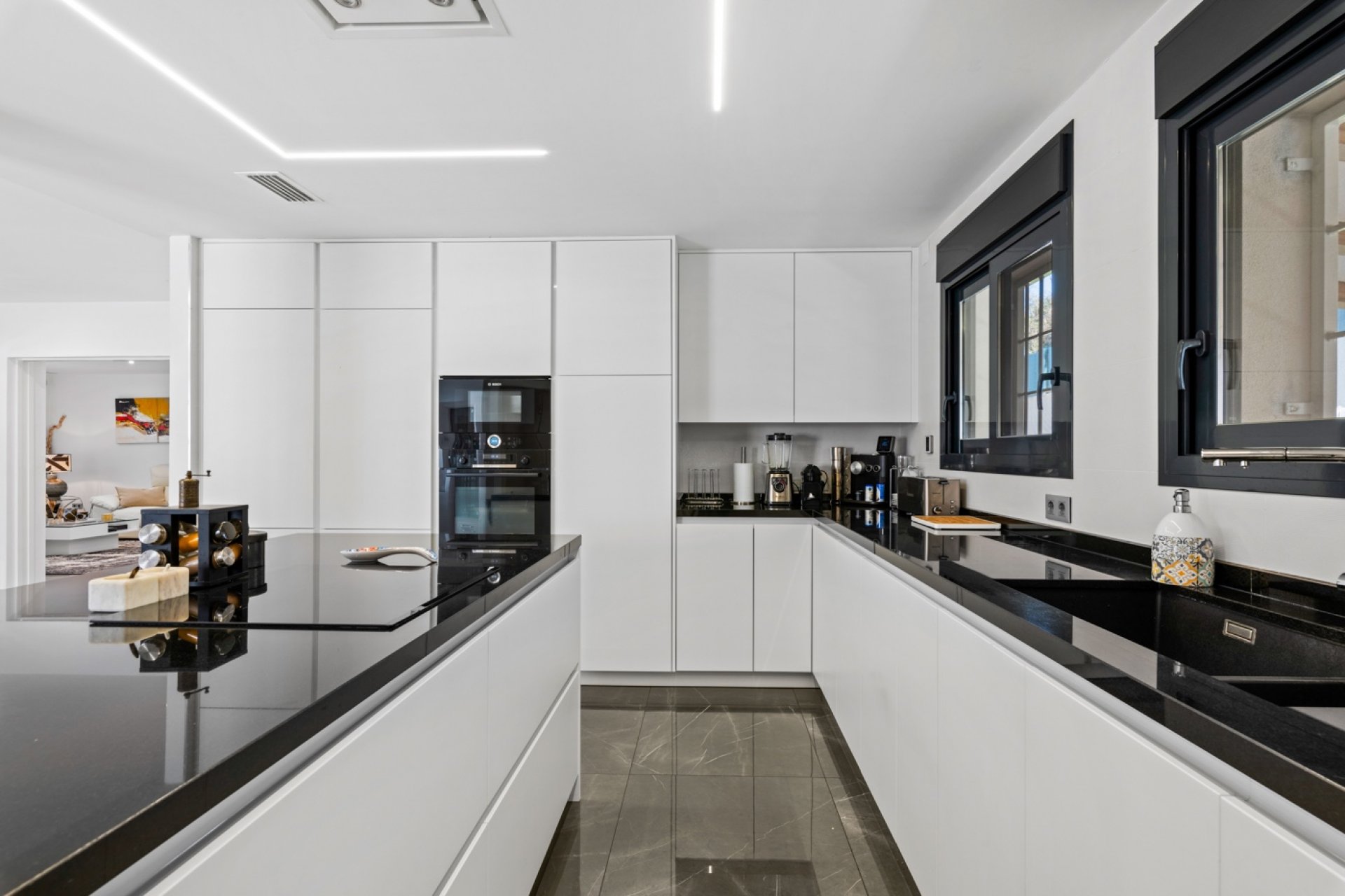 Reventa - Villa - San Juan - Frank Espinós