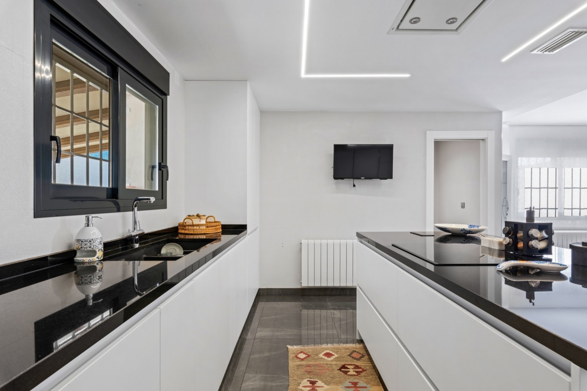 Reventa - Villa - San Juan - Frank Espinós