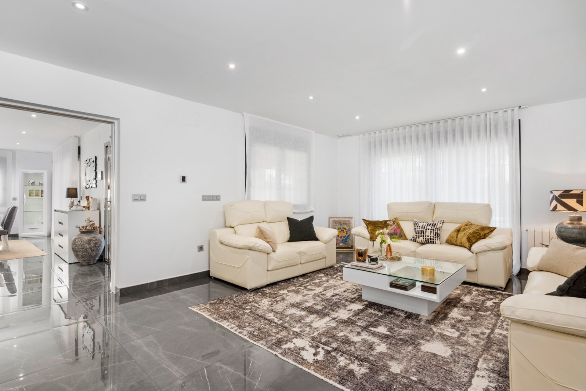 Reventa - Villa - San Juan - Frank Espinós