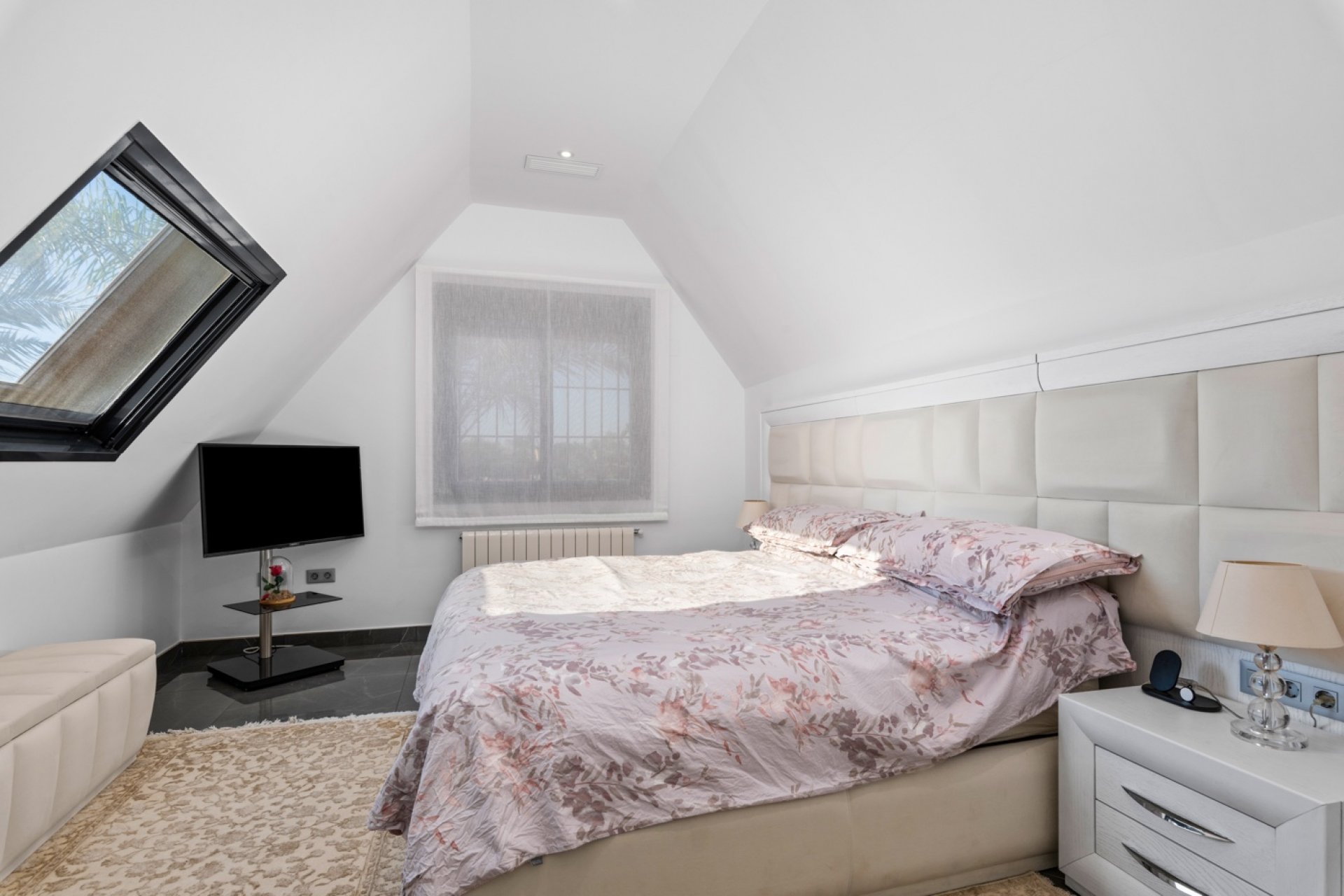 Reventa - Villa - San Juan - Frank Espinós