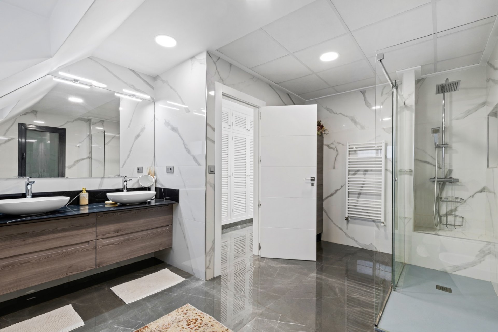 Reventa - Villa - San Juan - Frank Espinós