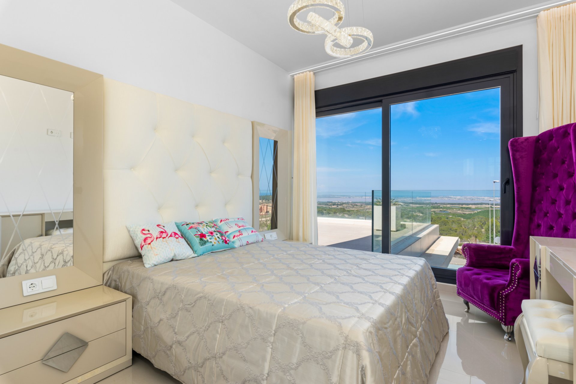 Reventa - Villa - San Miguel de Salinas