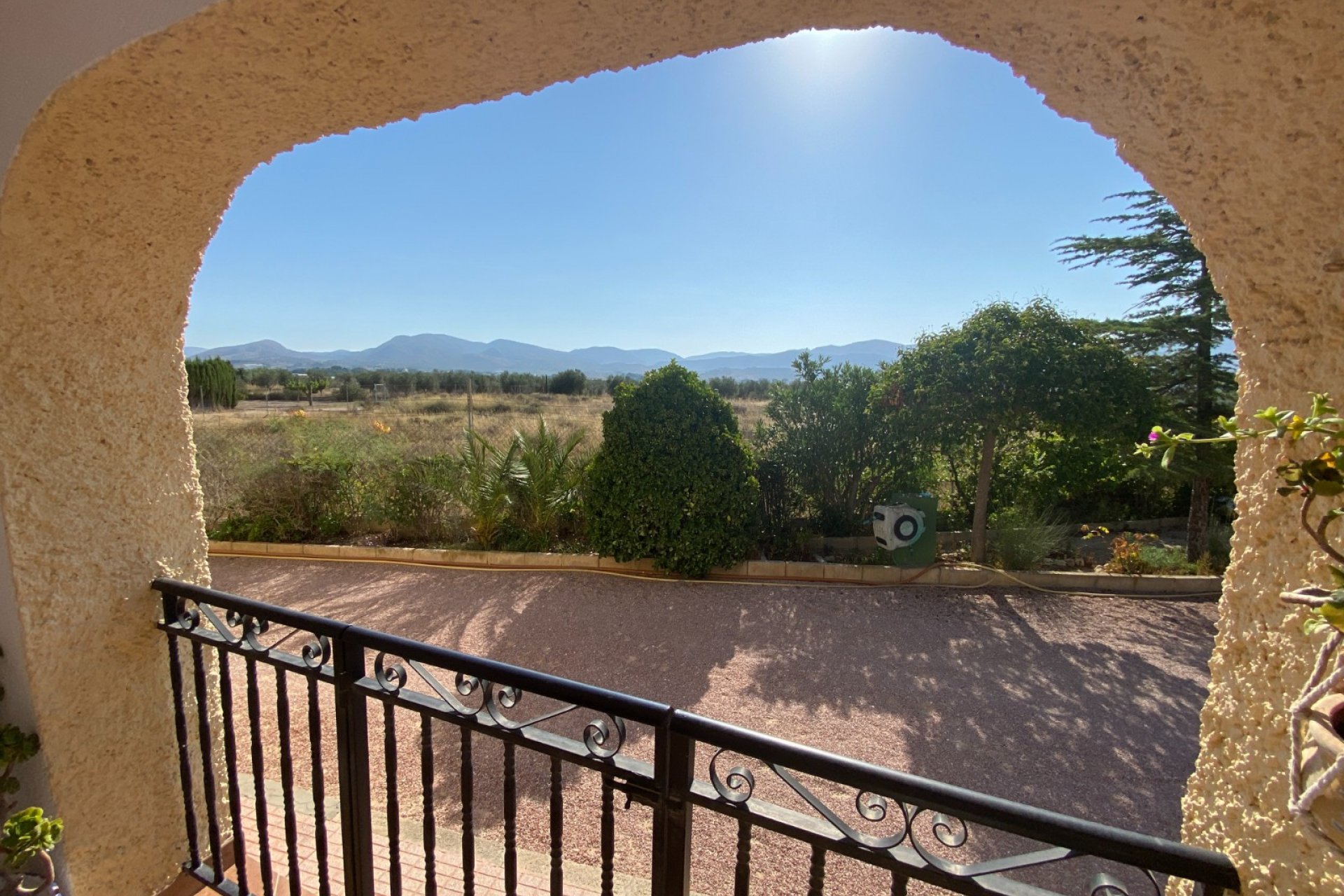 Reventa - Villa - Sax