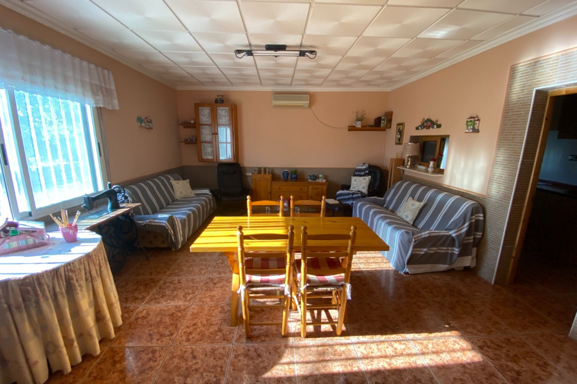 Reventa - Villa - Sax