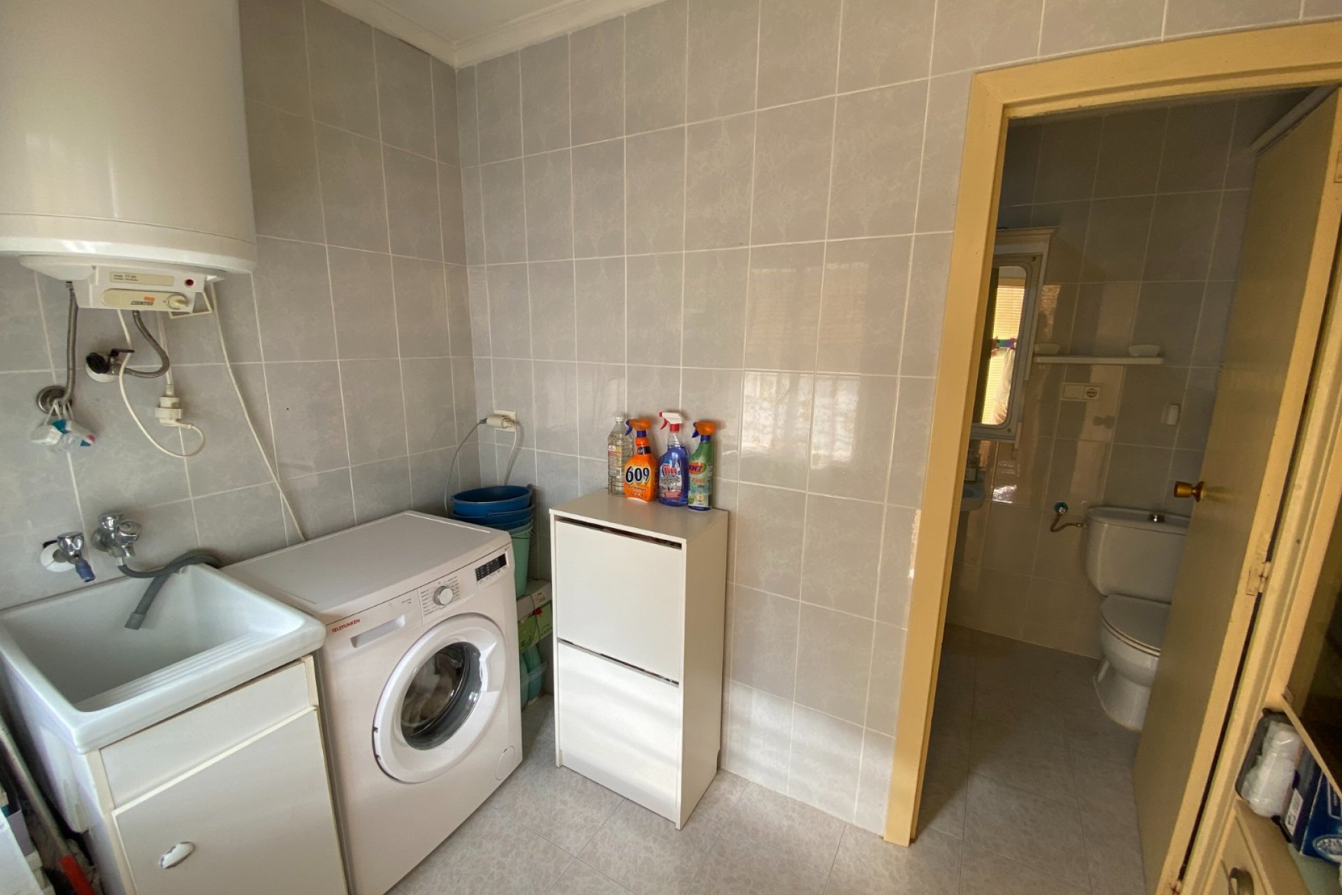 Reventa - Villa - Sax