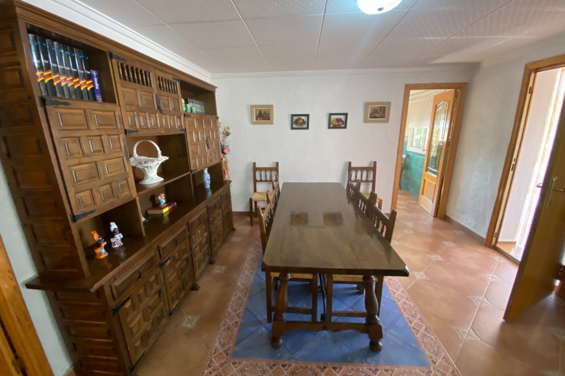 Reventa - Villa - Sax