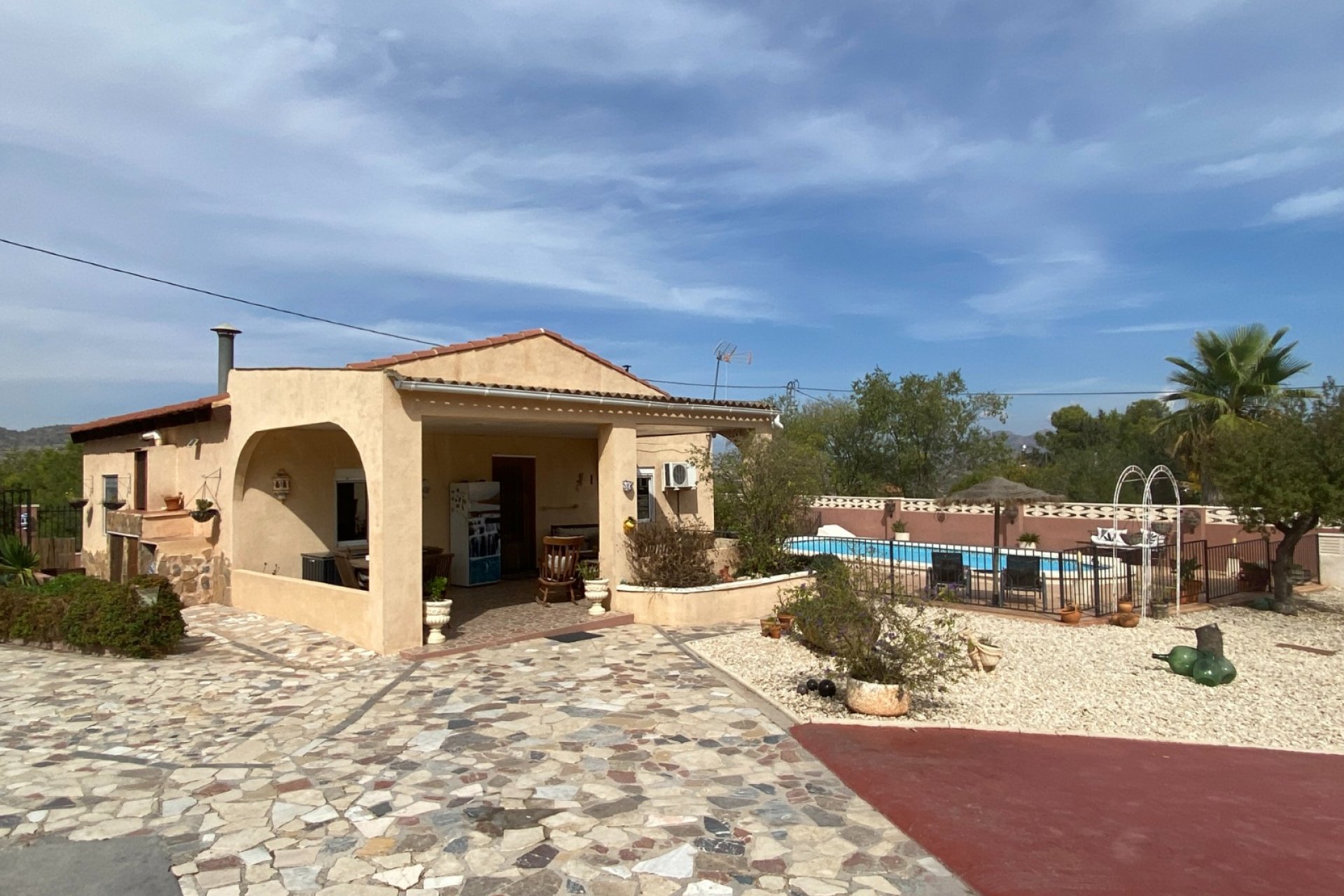 Reventa - Villa - Sax