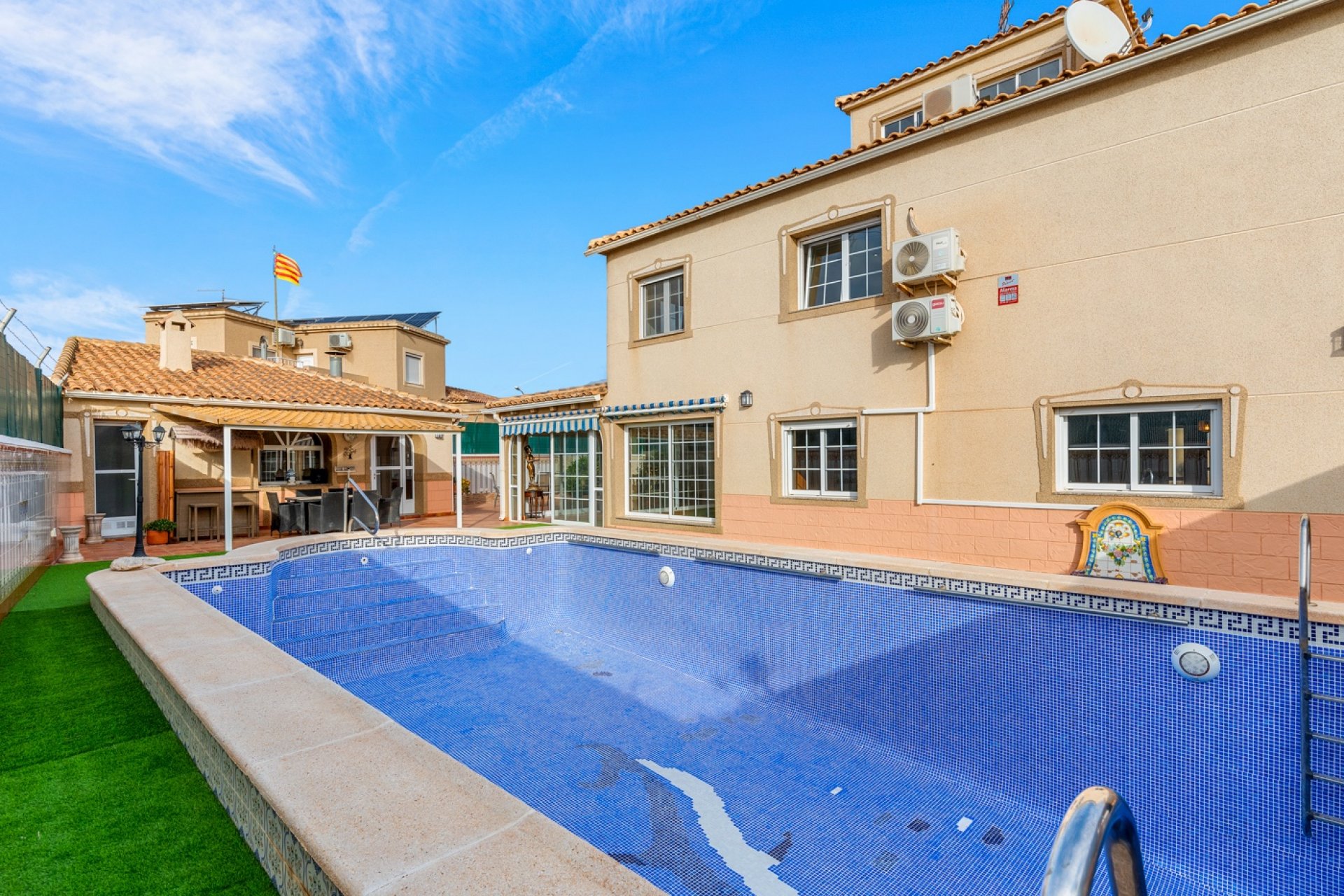 Reventa - Villa - Torrevieja