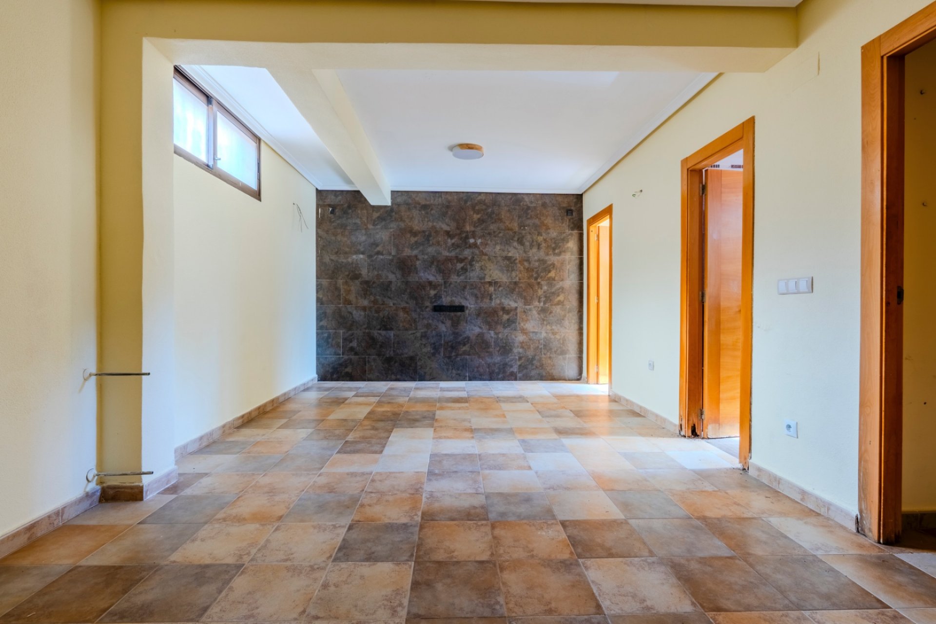 Reventa - Villa - Villamartín