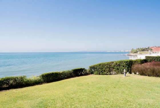 Stadthaus - Wiederverkauf - Estepona - Estepona