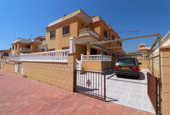 Villa - Resale - Ciudad Quesada - MDA-37350