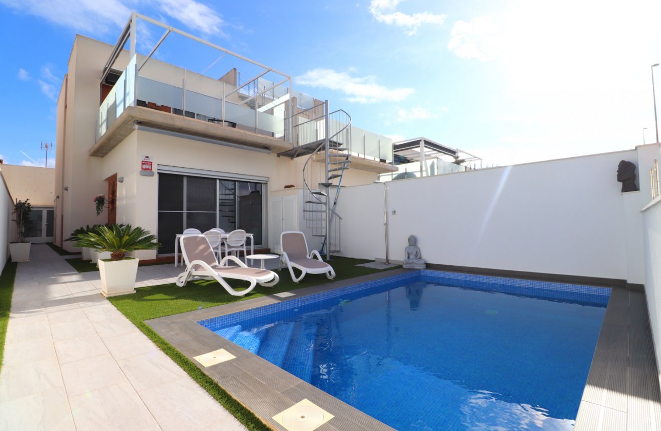 Villa - Resale - Daya Vieja - Daya Vieja - Town