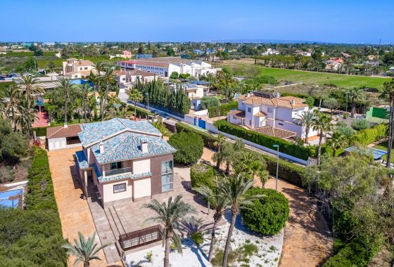 Villa - Resale - Elche - Elche