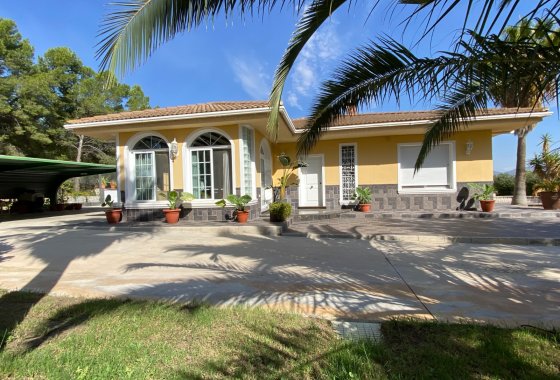 Villa - Resale - Elda - Elda