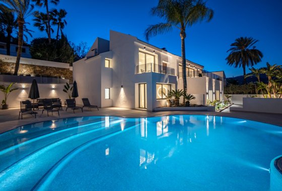 Villa - Resale - Marbella - MDA-49408