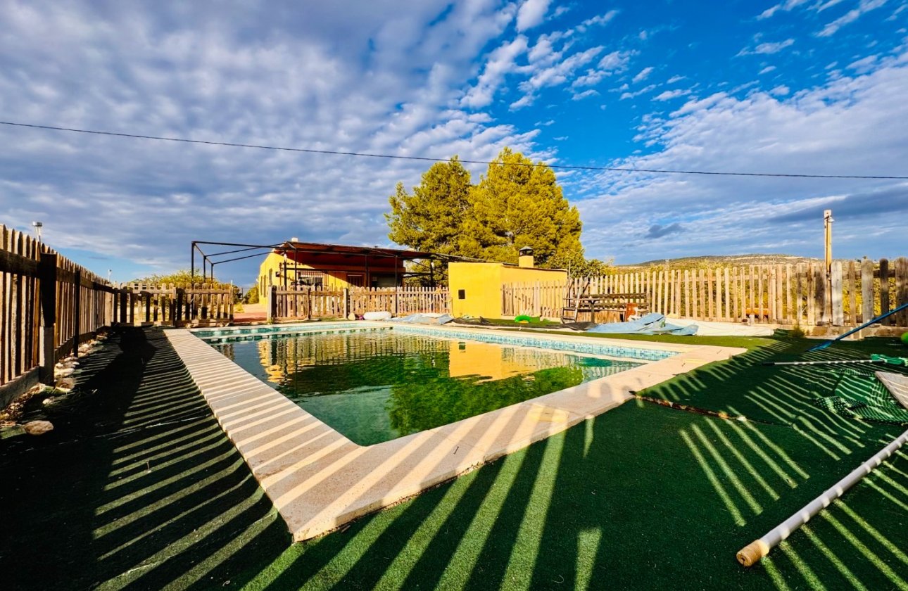 Villa - Resale - Monóvar - Monovar