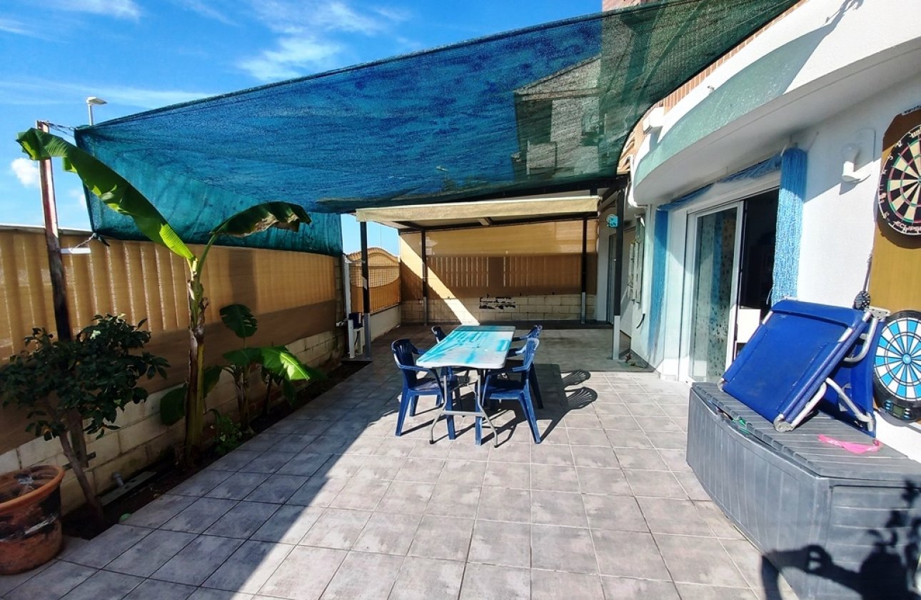 Villa - Resale - Oliva - Oliva