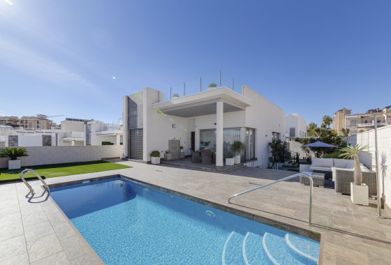 Villa - Resale - Orihuela Costa - Villamartín