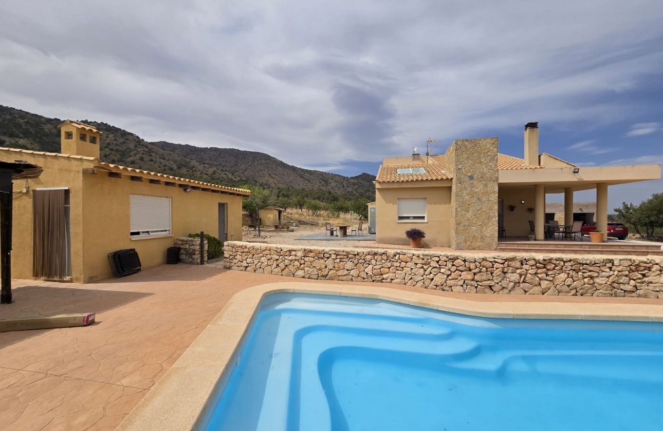 Villa - Resale - Salinas - Salinas